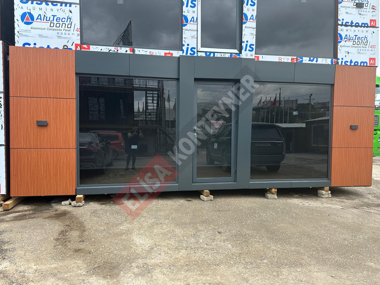 ÖZEL KOMPOZİTLİ TEK ODA WC MUTFAKLI OFİS YAPI görseli 9